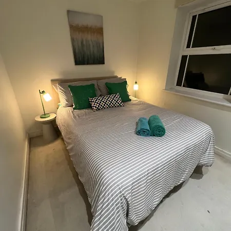 Luxury 2 Bed 2 Bath Central Zone Two London Exterior photo