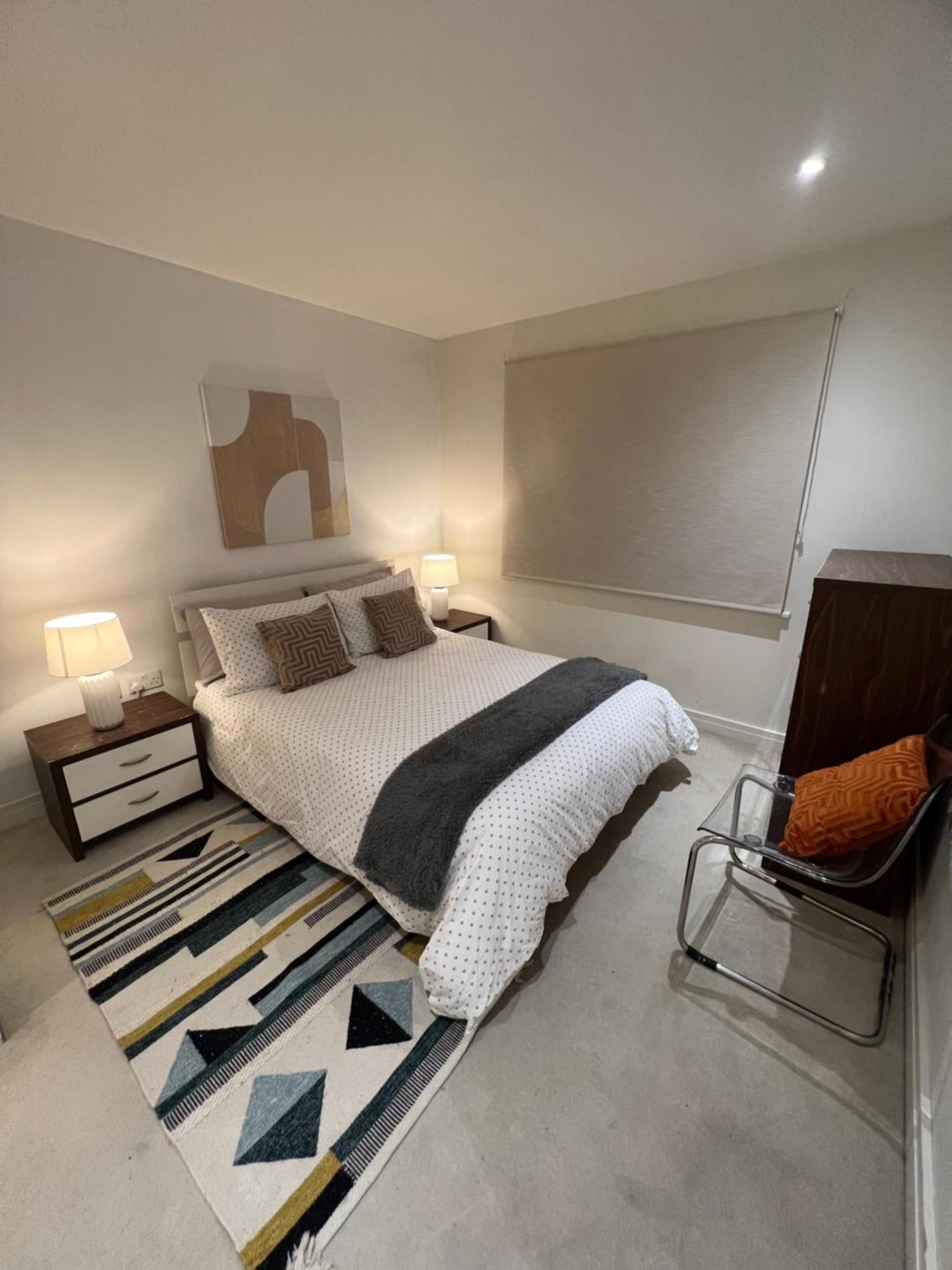 Luxury 2 Bed 2 Bath Zone Two *